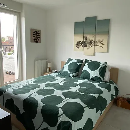 35m2 Neuf, Plein Sud, Dernier Etage Avec Terrasse * Noisy-le-Grand