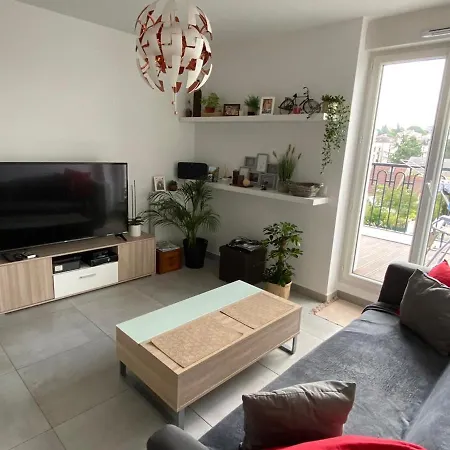 35m2 Neuf, Plein Sud, Dernier Etage Avec Terrasse Noisy-le-Grand